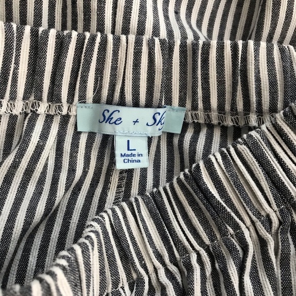 She & Sky Striped On Off Shoulder Cold Shoulder Tie Mini Dress SIZE LARGE - Picture 2 of 10